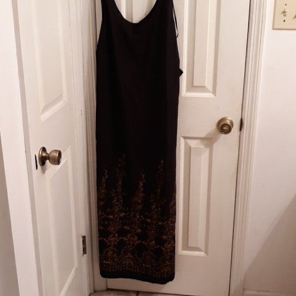 R & K Dresses & Skirts - R & K Dress